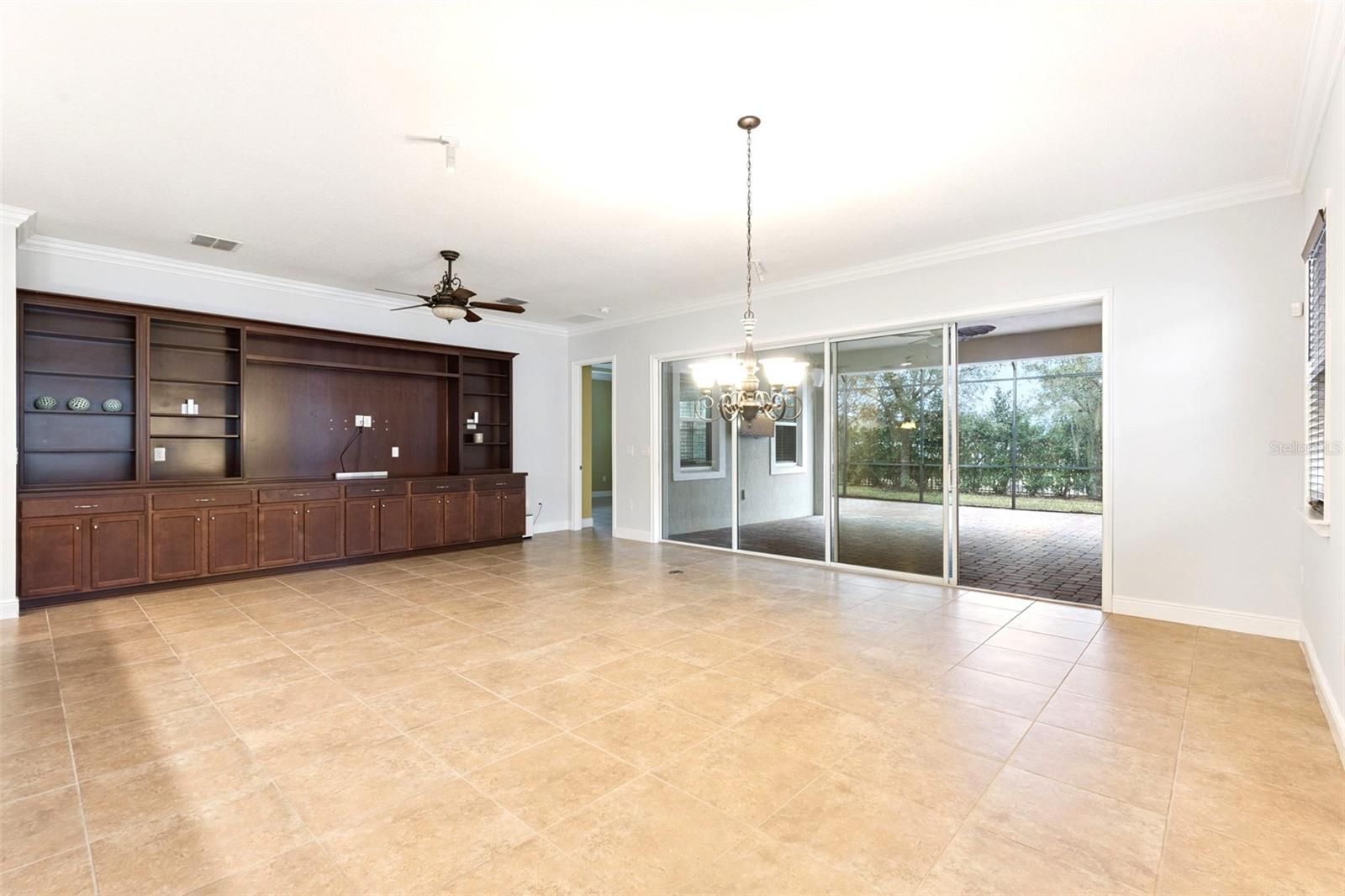 Image 18 of 78 For 5043 Vantage Court