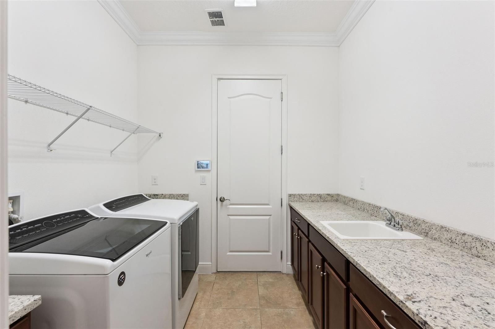 Image 37 of 78 For 5043 Vantage Court