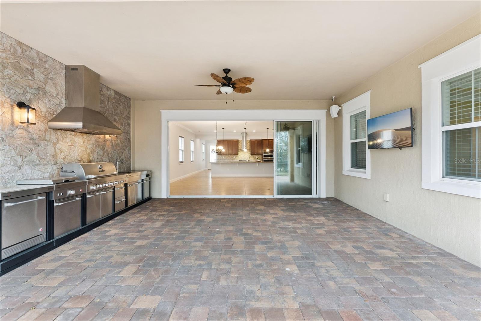 Image 39 of 78 For 5043 Vantage Court