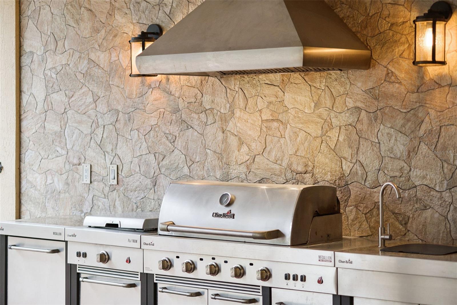 Image 40 of 78 For 5043 Vantage Court