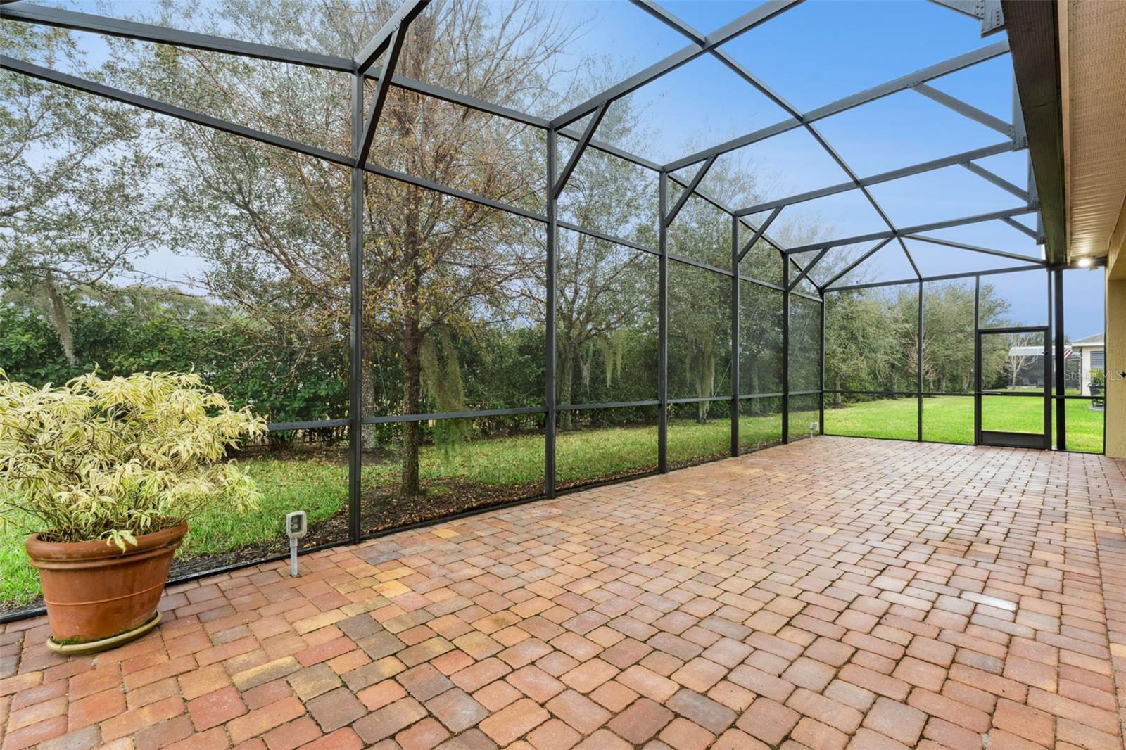 Image 43 of 78 For 5043 Vantage Court