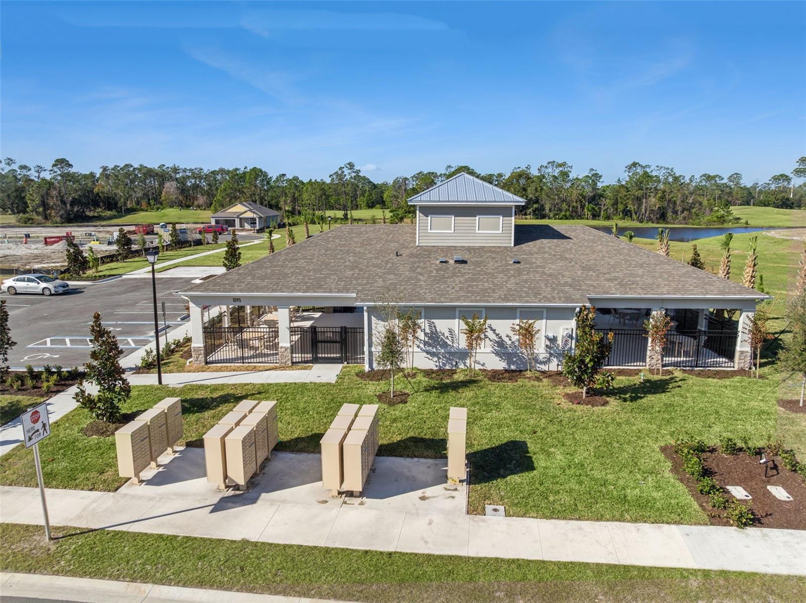 Image 13 of 37 For 1009 Ellerston Street