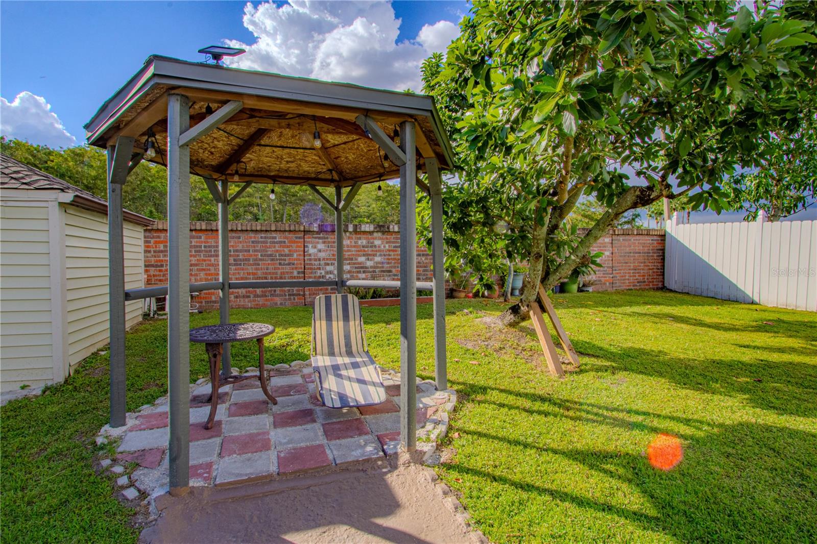 Image 18 of 29 For 1409 Wood Violet Drive