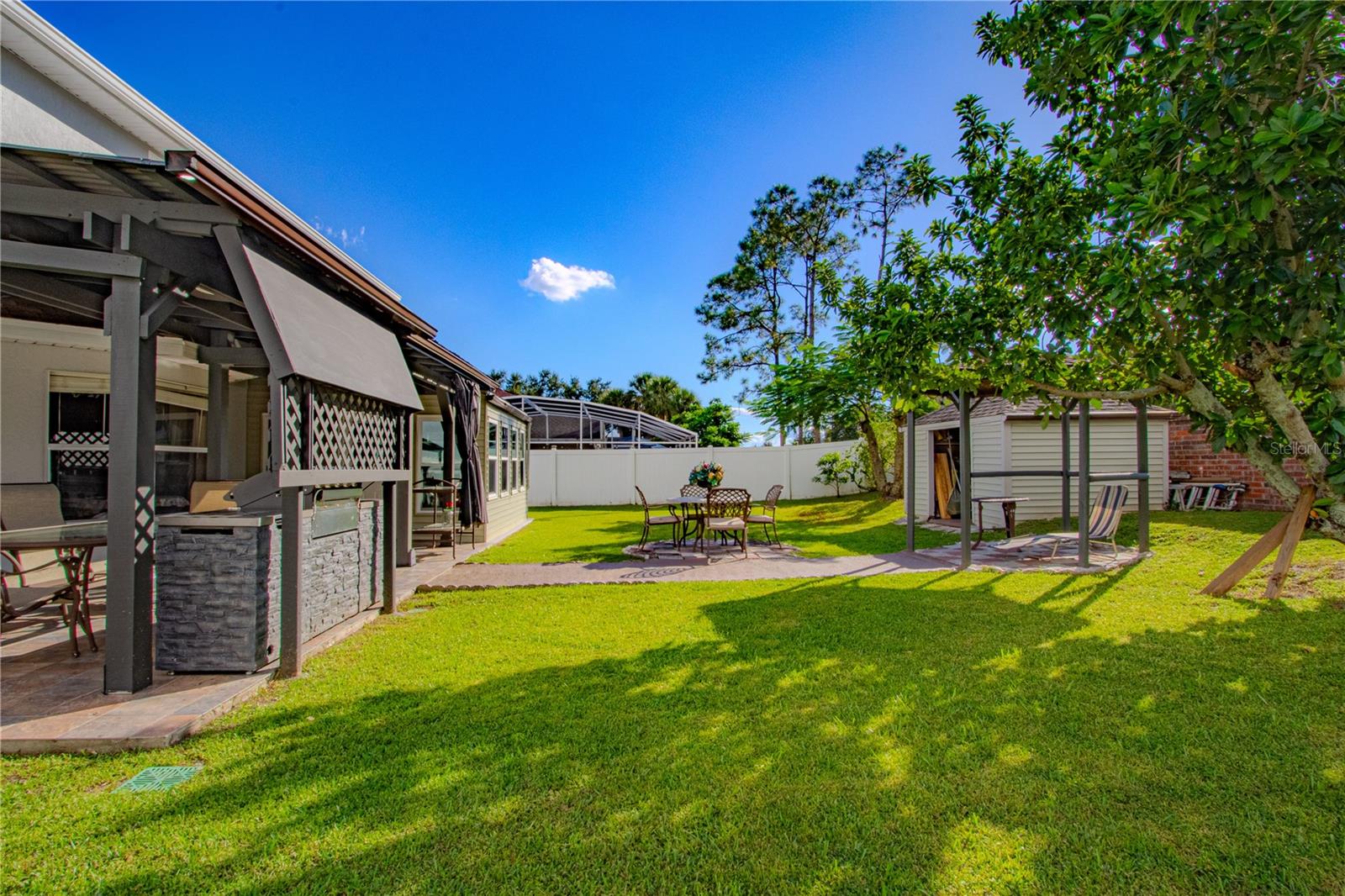 Image 20 of 29 For 1409 Wood Violet Drive