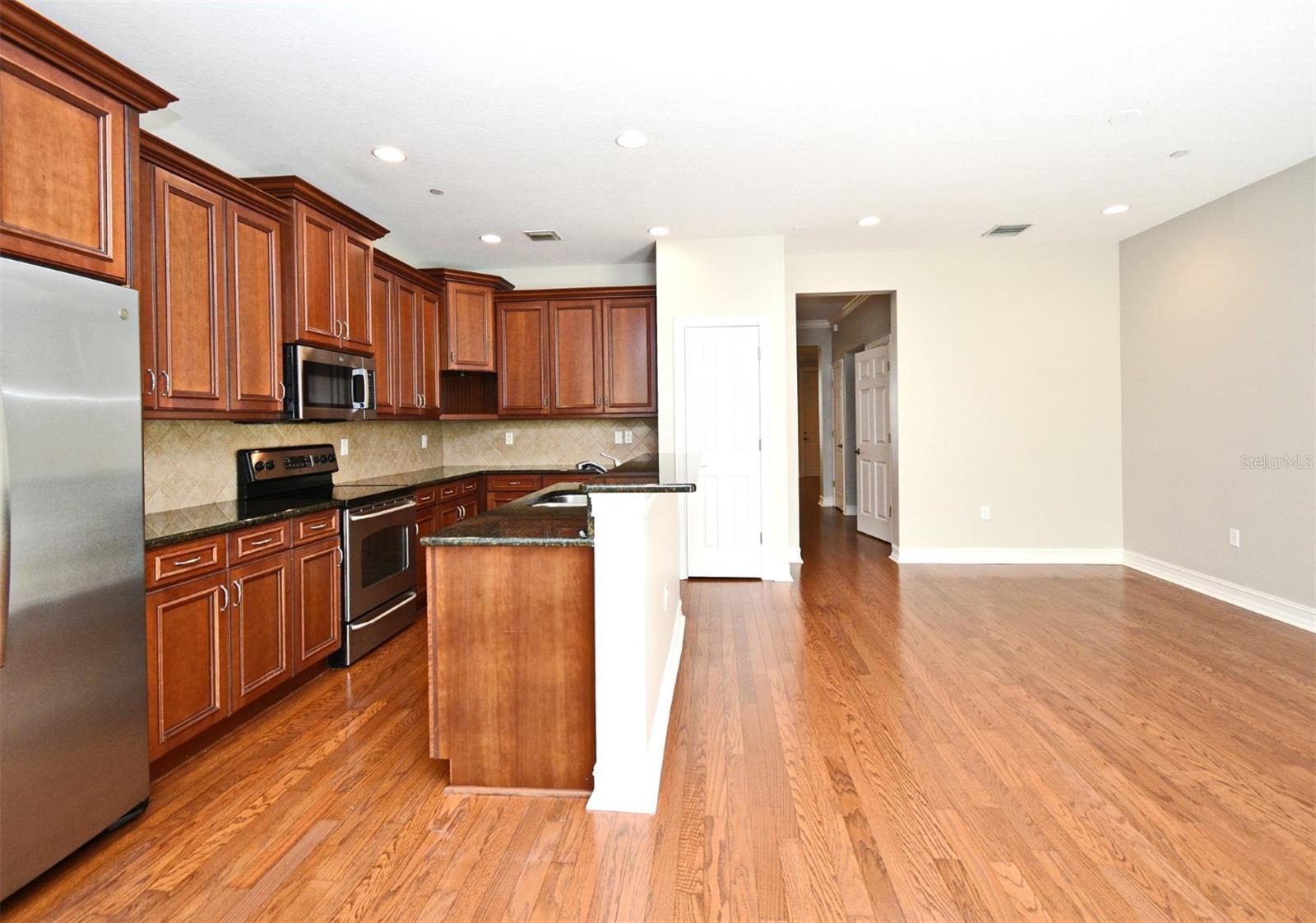 Image 23 of 78 For 1649 Lake Baldwin Lane