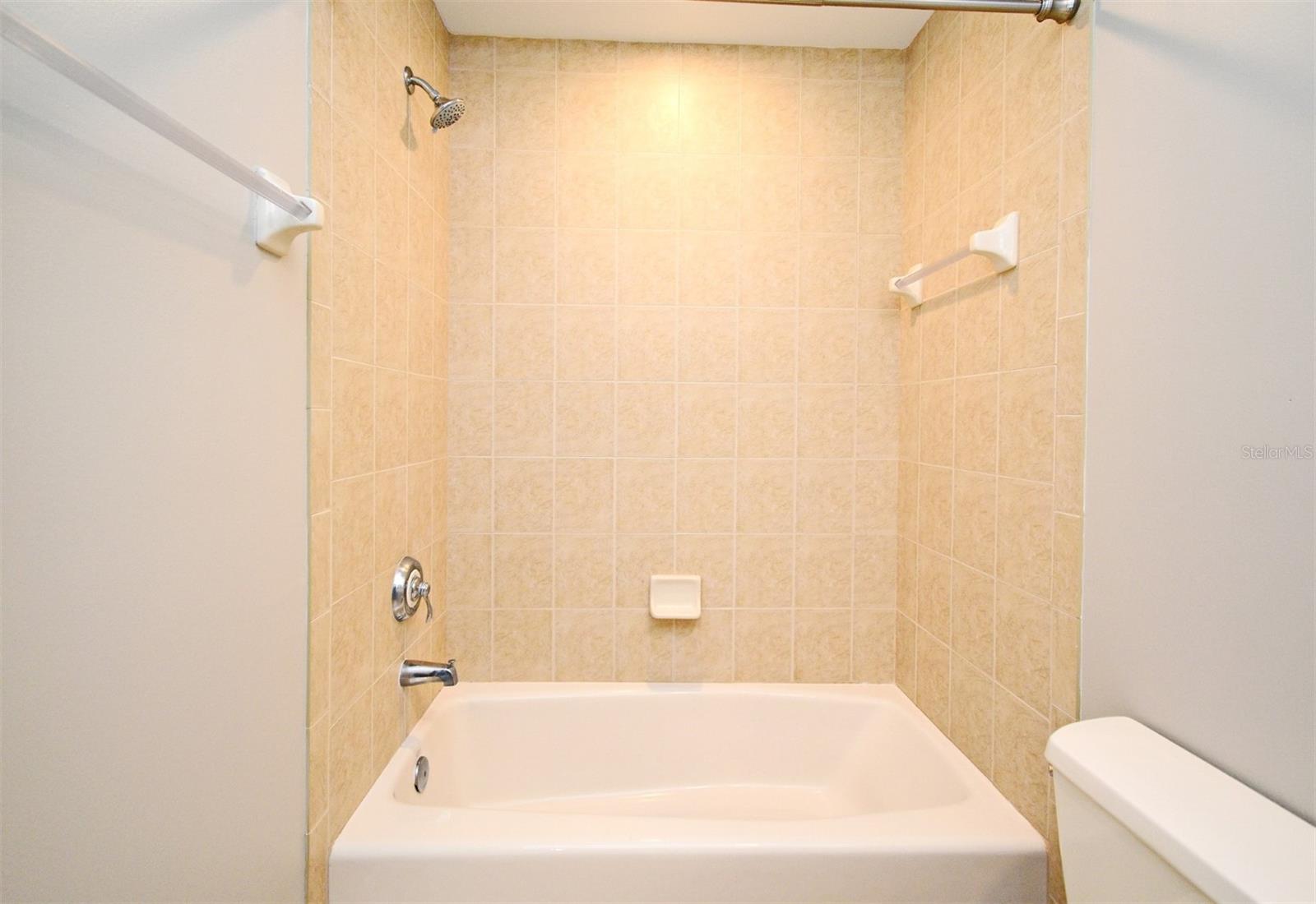 Image 39 of 78 For 1649 Lake Baldwin Lane