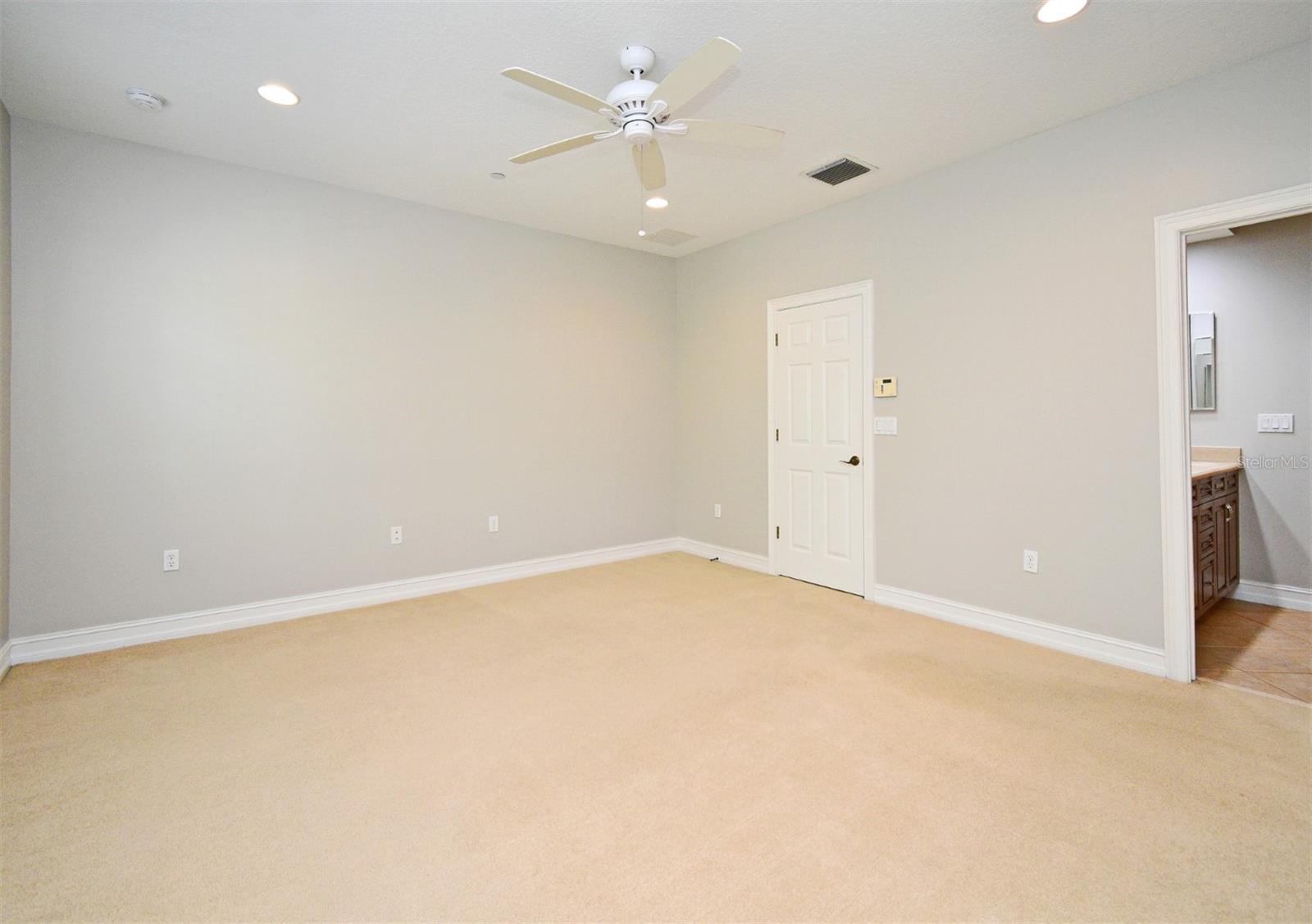 Image 45 of 78 For 1649 Lake Baldwin Lane