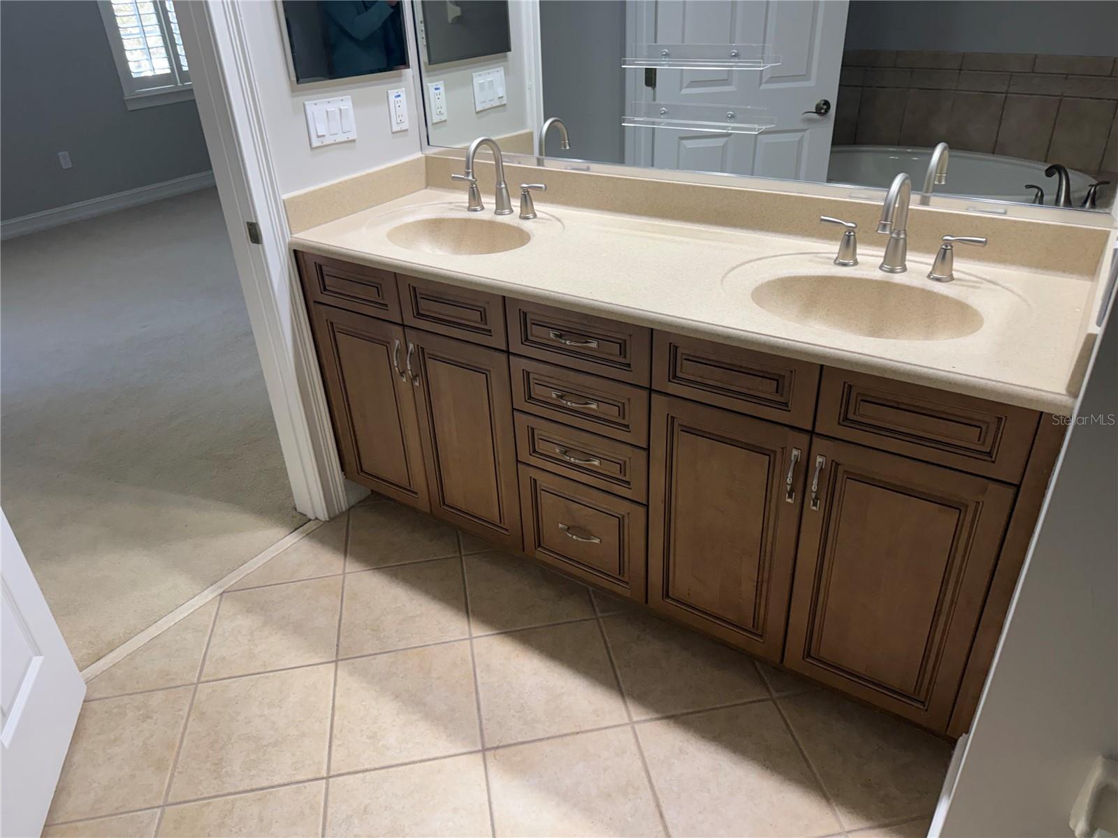 Image 48 of 78 For 1649 Lake Baldwin Lane