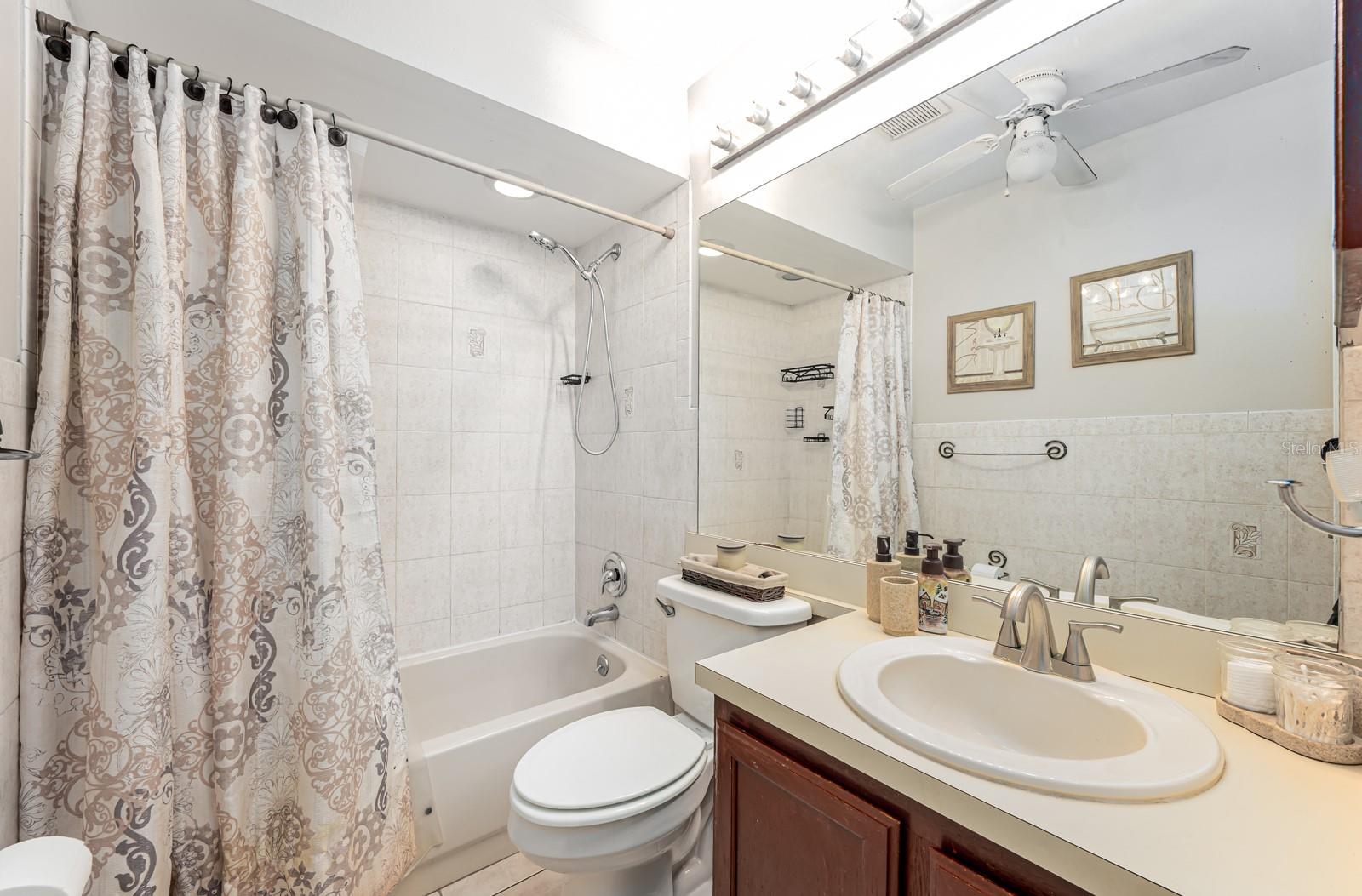 Image 16 of 23 For 321 Blacktail Court