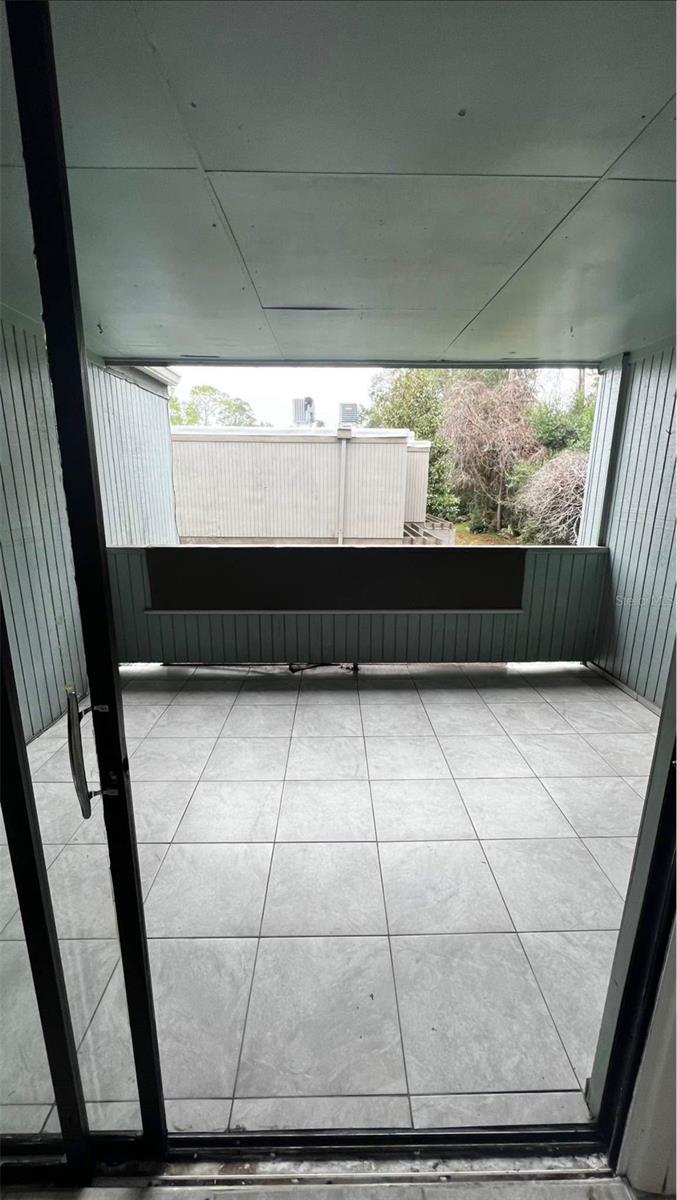 Image 8 of 13 For 707 Sw 75th St  109