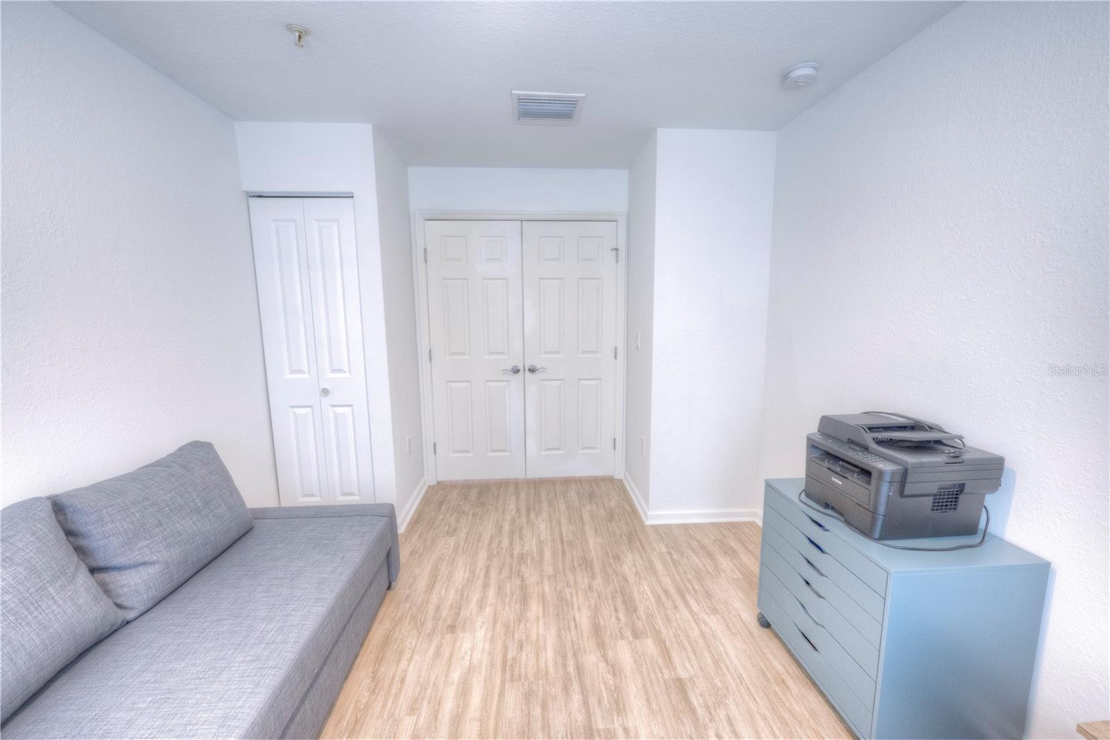 Image 21 of 24 For 8318 Foster Drive 8318