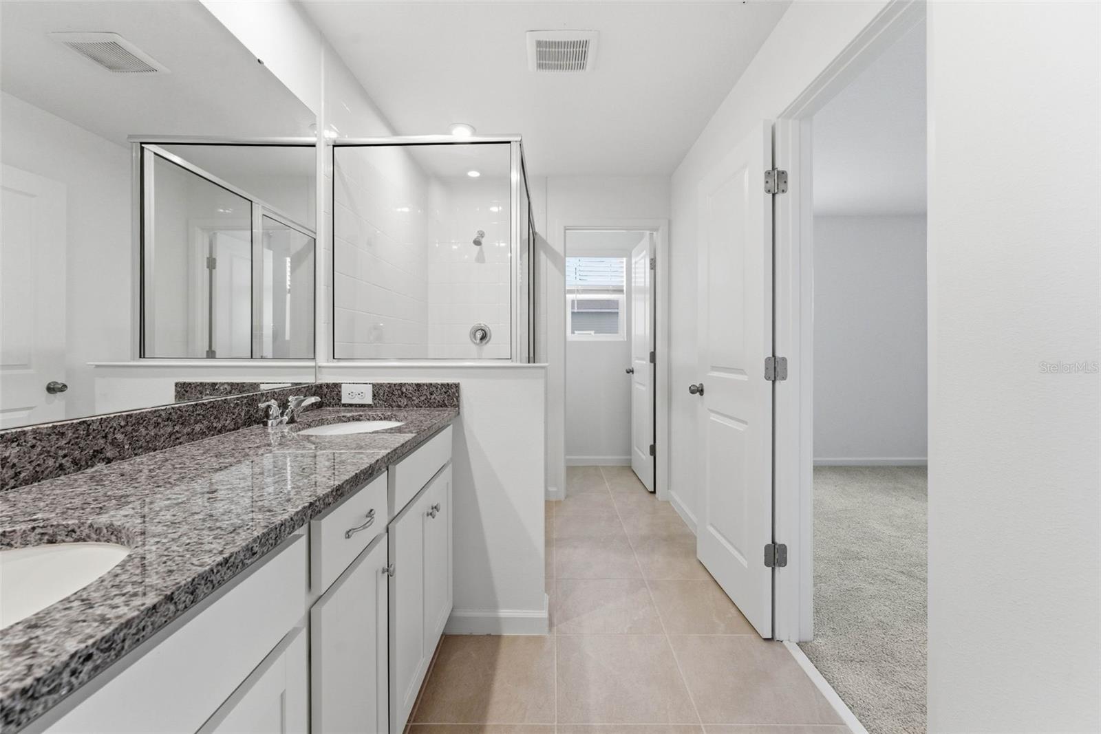 Image 25 of 45 For 4268 Sadler Road