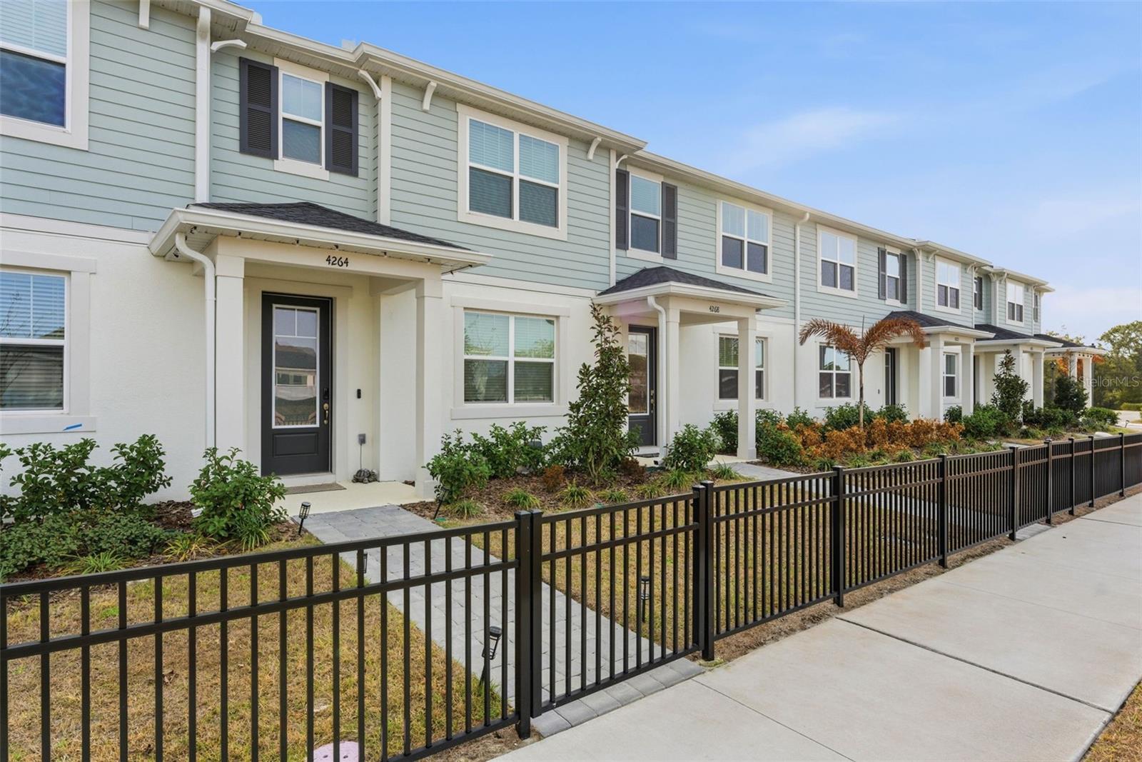 Image 4 of 45 For 4268 Sadler Road