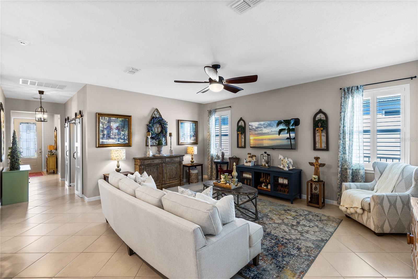 Listing photo id 17 for 13917 Destin Beach Lane