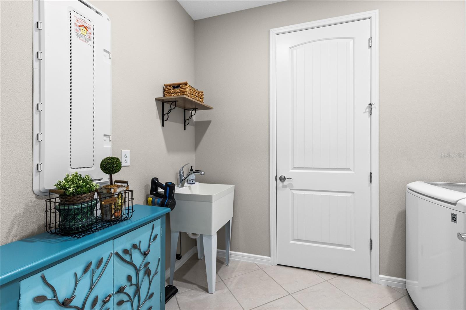 Listing photo id 24 for 13917 Destin Beach Lane