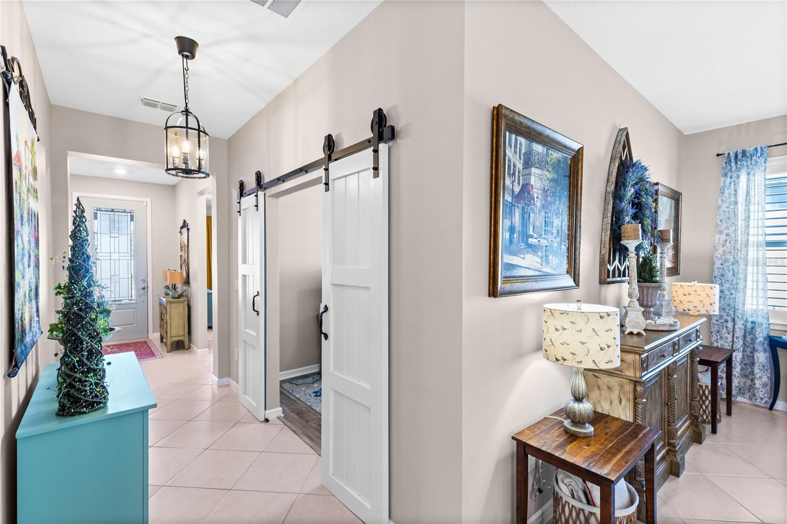 Listing photo id 7 for 13917 Destin Beach Lane