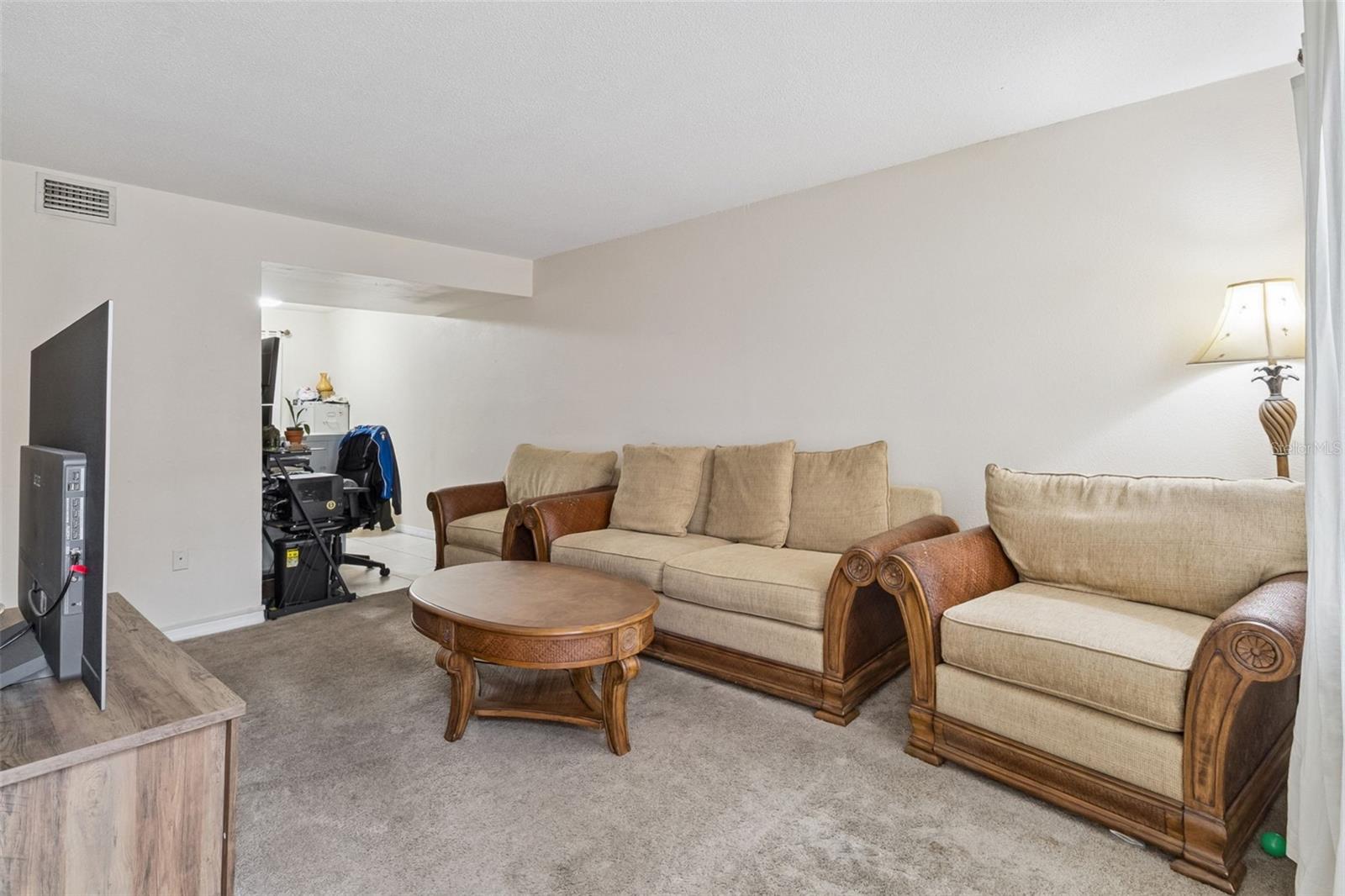 Image 5 of 17 For 50 Needle Boulevard 32