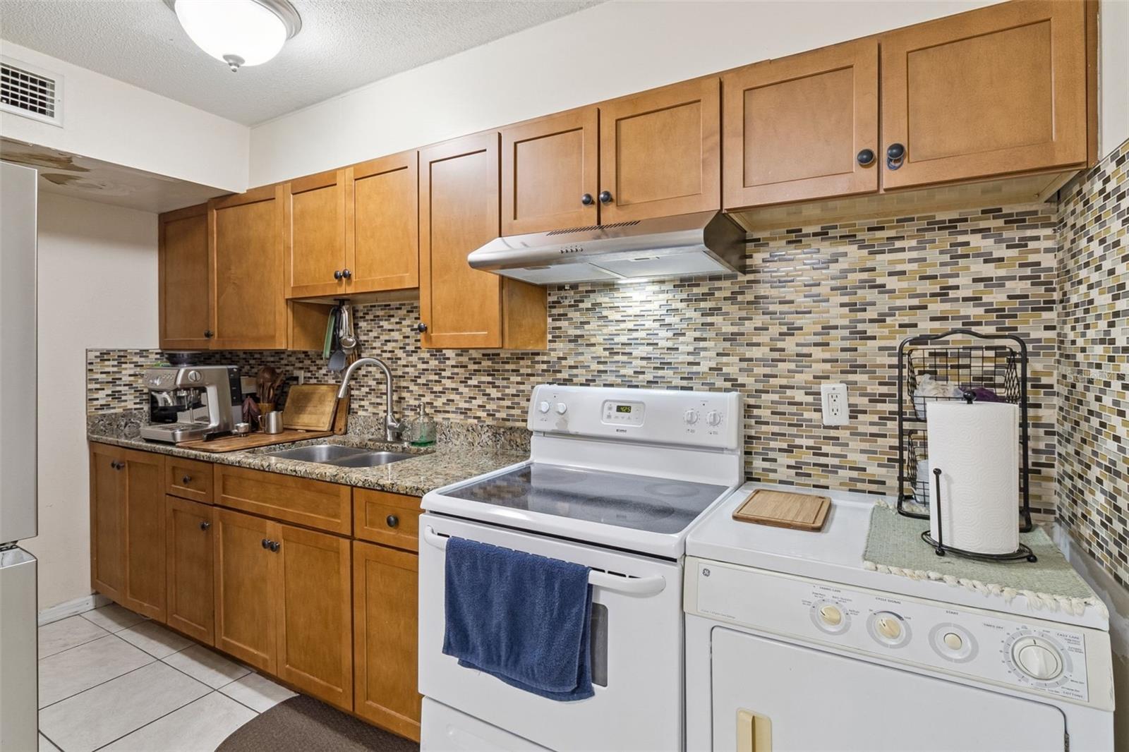 Image 9 of 17 For 50 Needle Boulevard 32