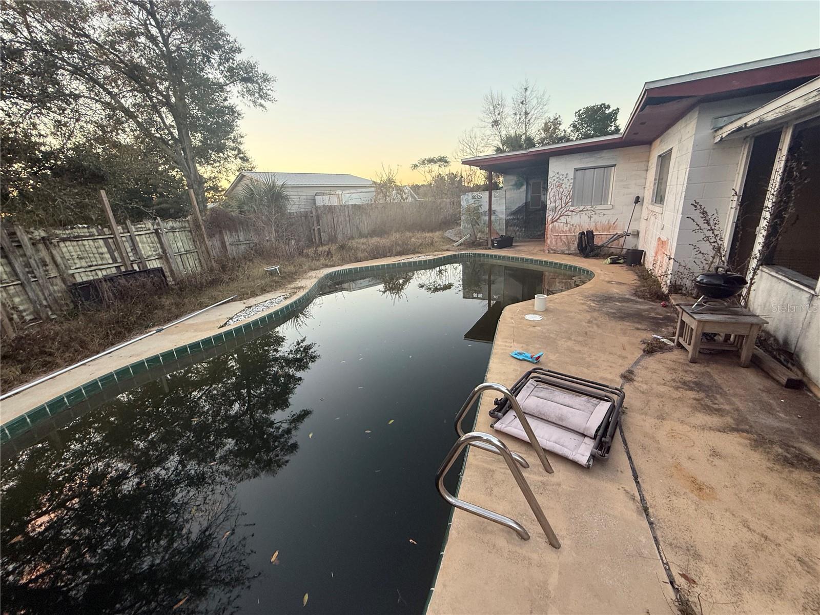 Image 19 of 89 For 10616 Godfrey Lane