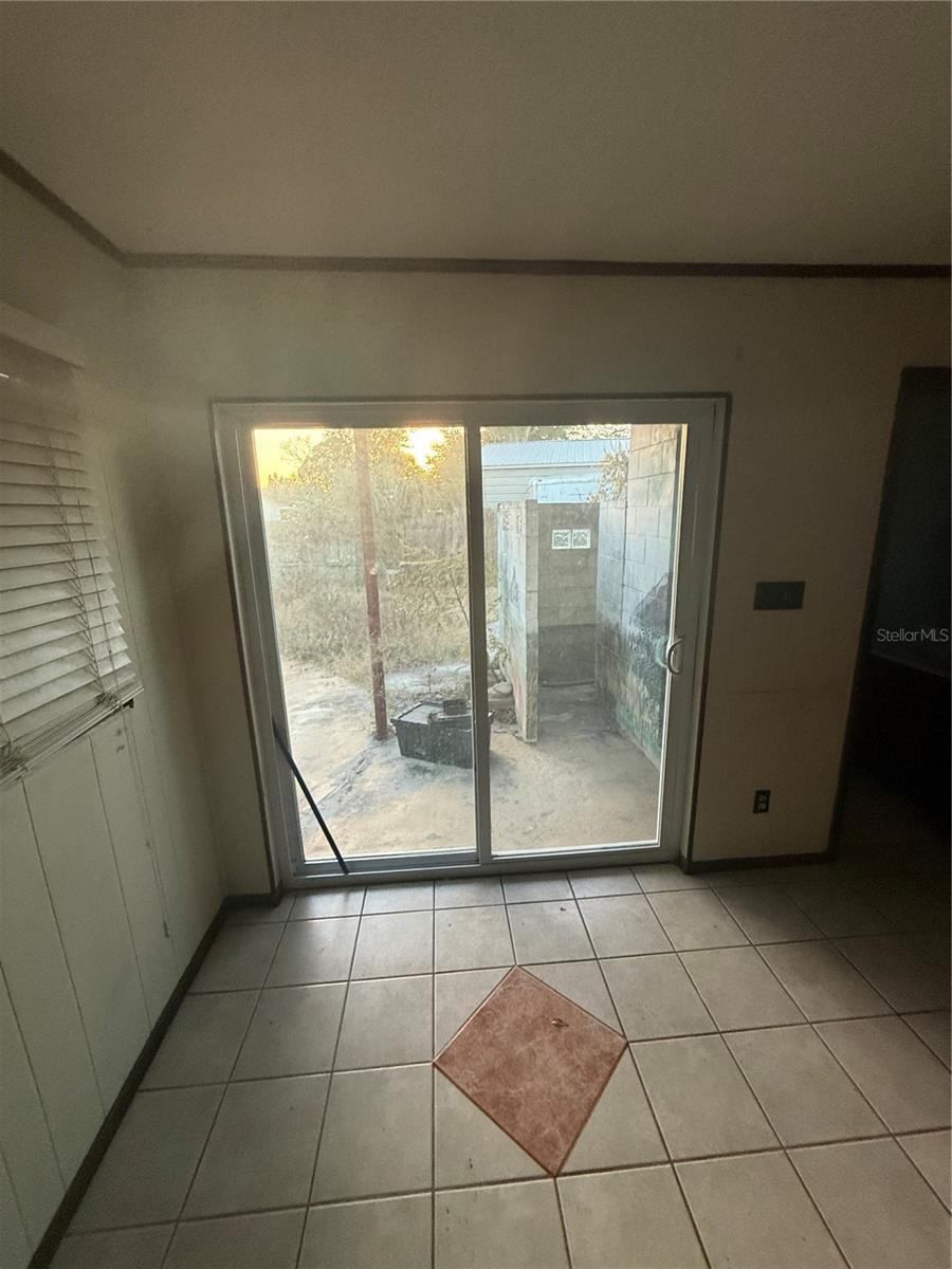 Image 46 of 89 For 10616 Godfrey Lane