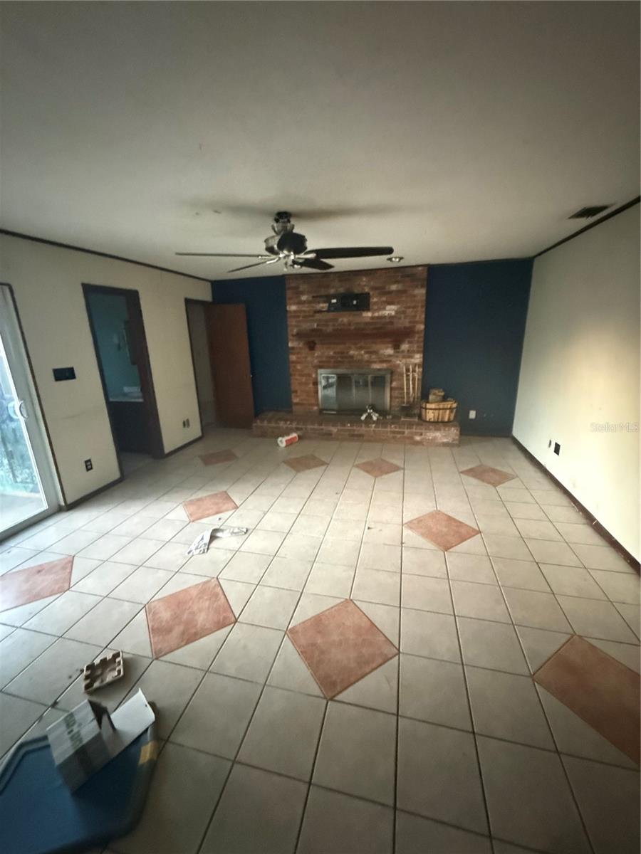 Image 47 of 89 For 10616 Godfrey Lane