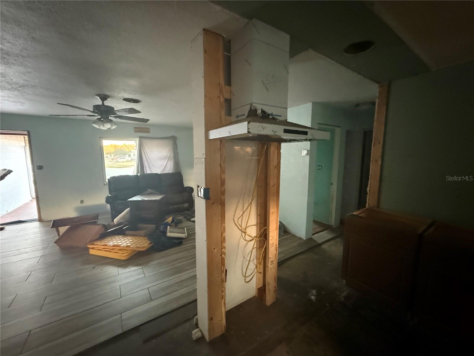 Image 66 of 89 For 10616 Godfrey Lane