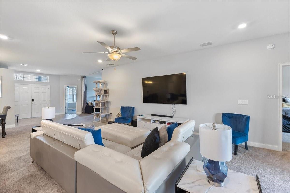 Image 2 of 15 For 276 Walkers Point Drive