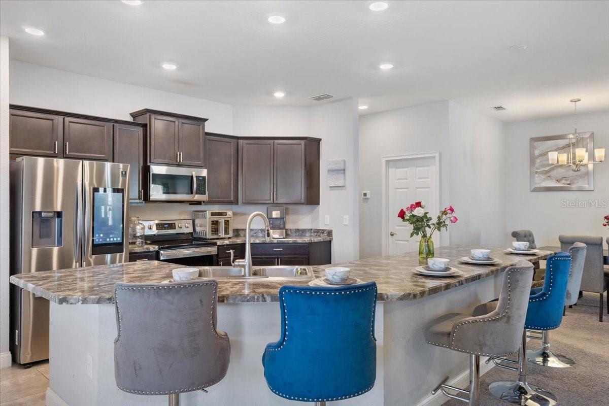 Image 5 of 15 For 276 Walkers Point Drive