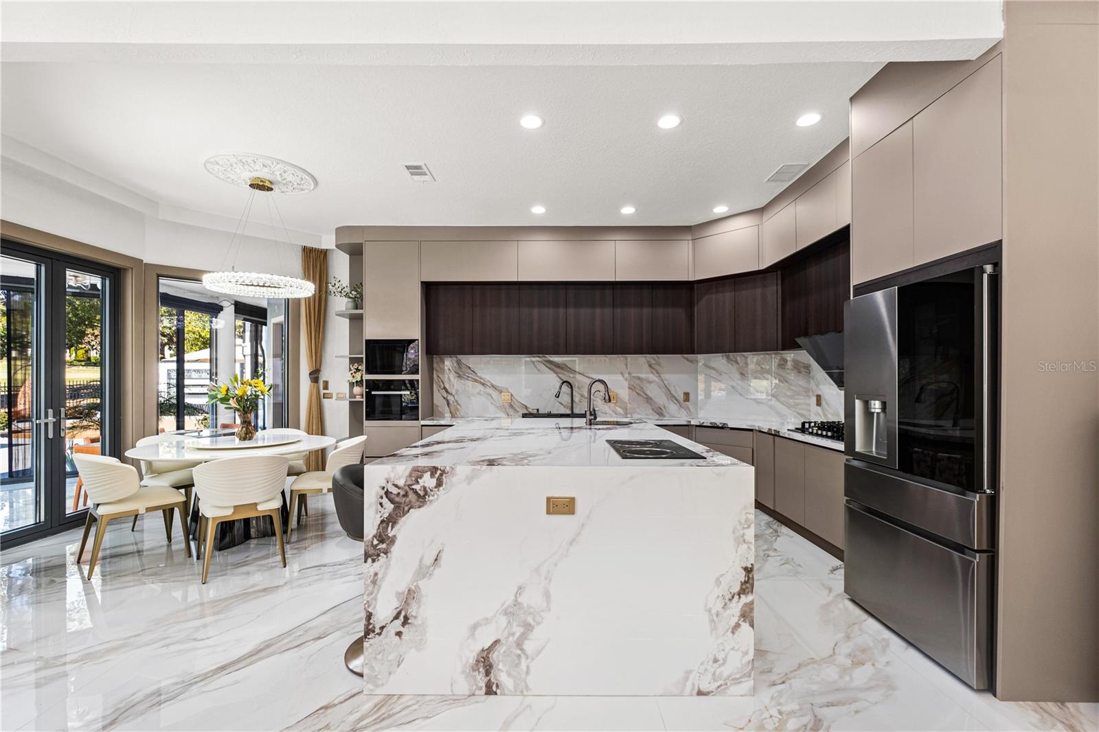 Image 17 of 61 For 5186 Vardon Drive