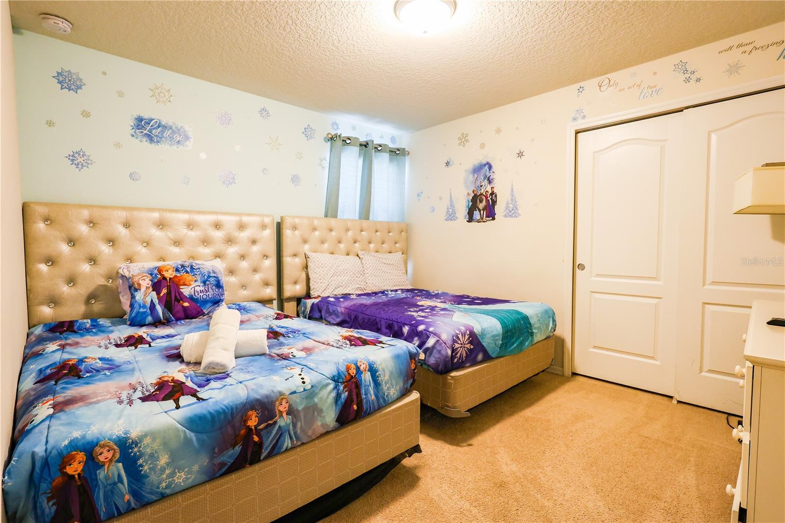 Image 13 of 88 For 8811 Macapa Drive