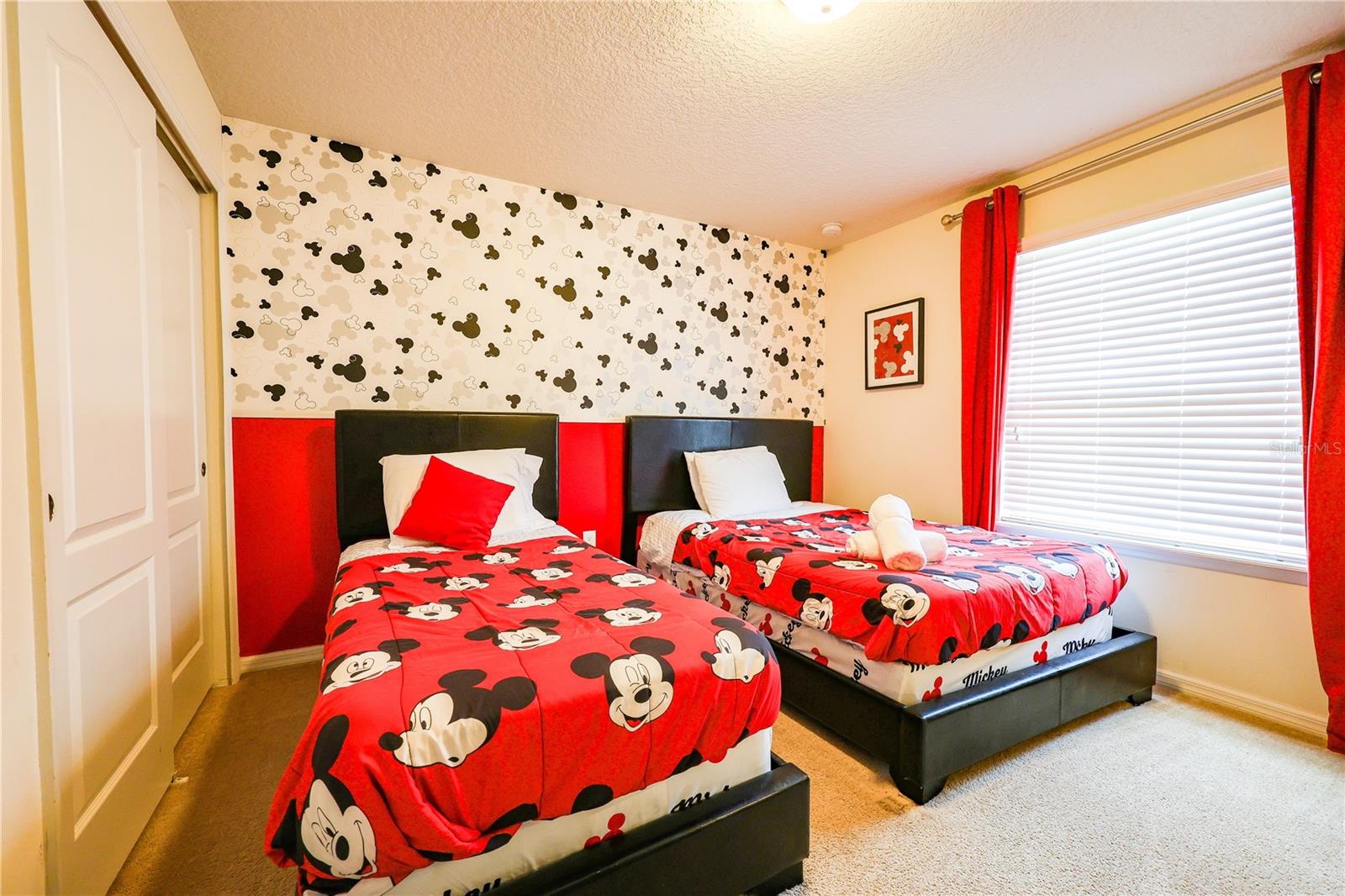 Image 20 of 88 For 8811 Macapa Drive