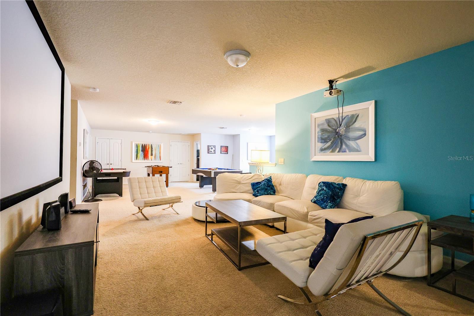 Image 27 of 88 For 8811 Macapa Drive