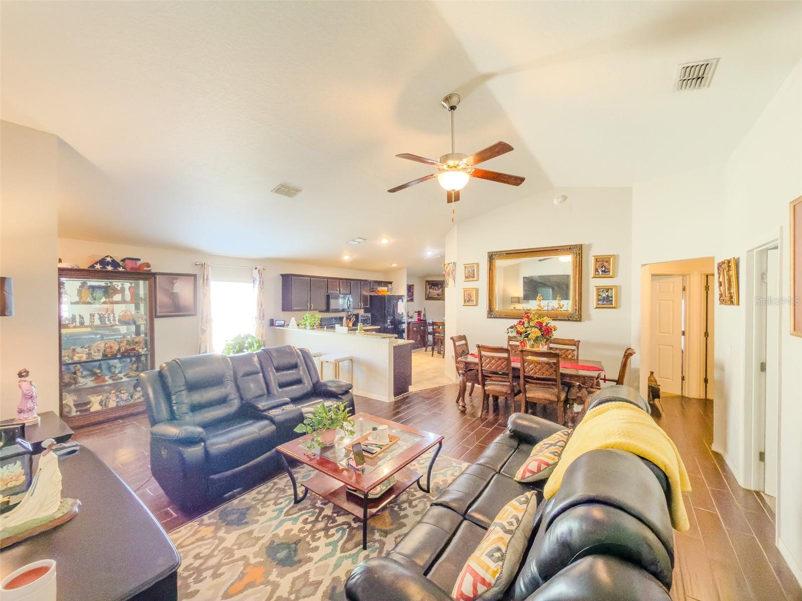 Image 9 of 45 For 2128 Bretton Ridge Boulevard