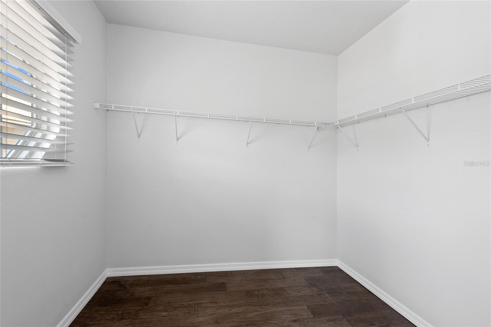 Image 21 of 32 For 537 Sunbranch Lane