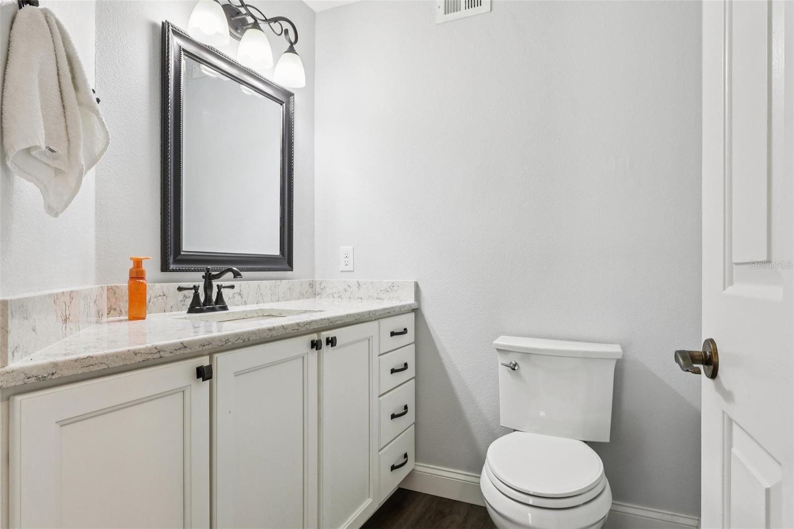 Image 14 of 42 For 2205 Blossomwood Drive