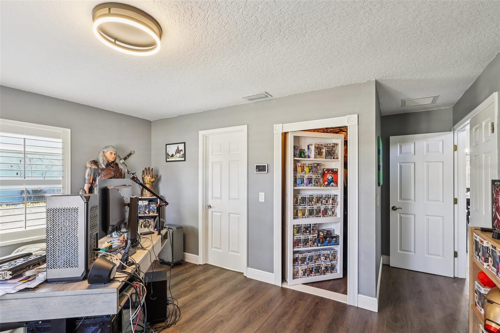 Image 15 of 42 For 2205 Blossomwood Drive