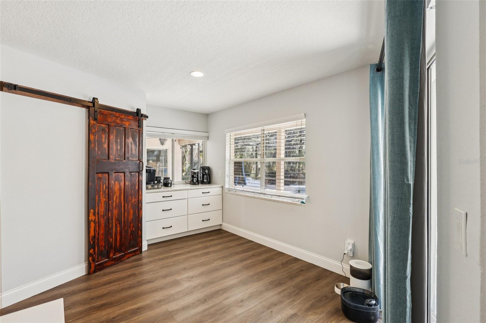 Image 6 of 42 For 2205 Blossomwood Drive