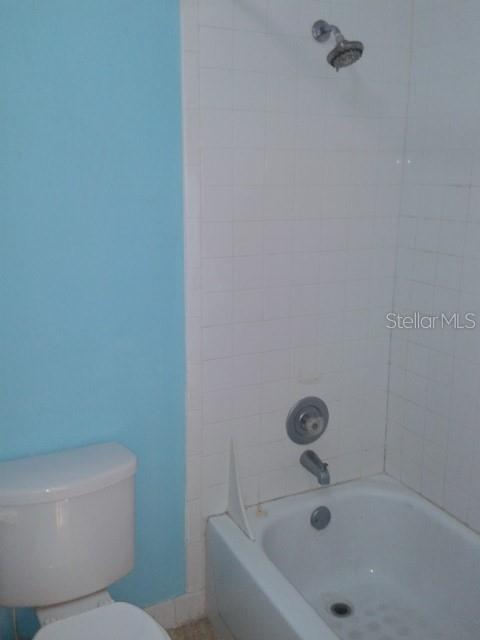 Image 10 of 15 For 2517 Caper Lane 203