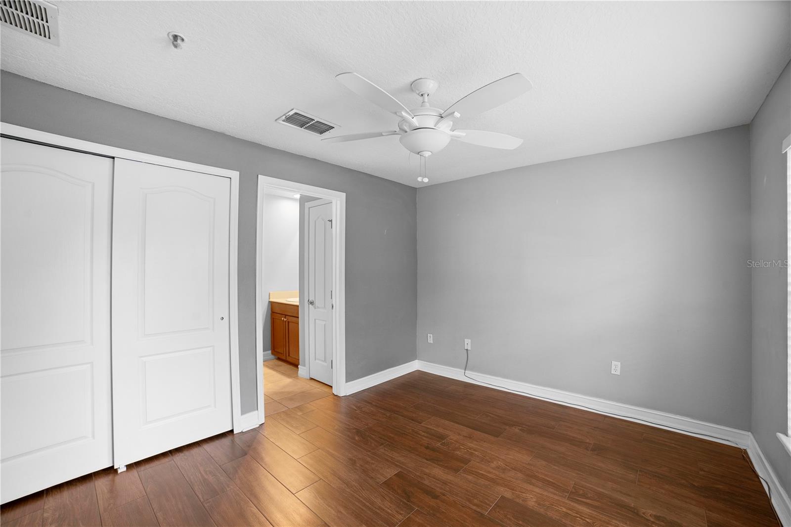 Image 24 of 46 For 4721 Messina Drive