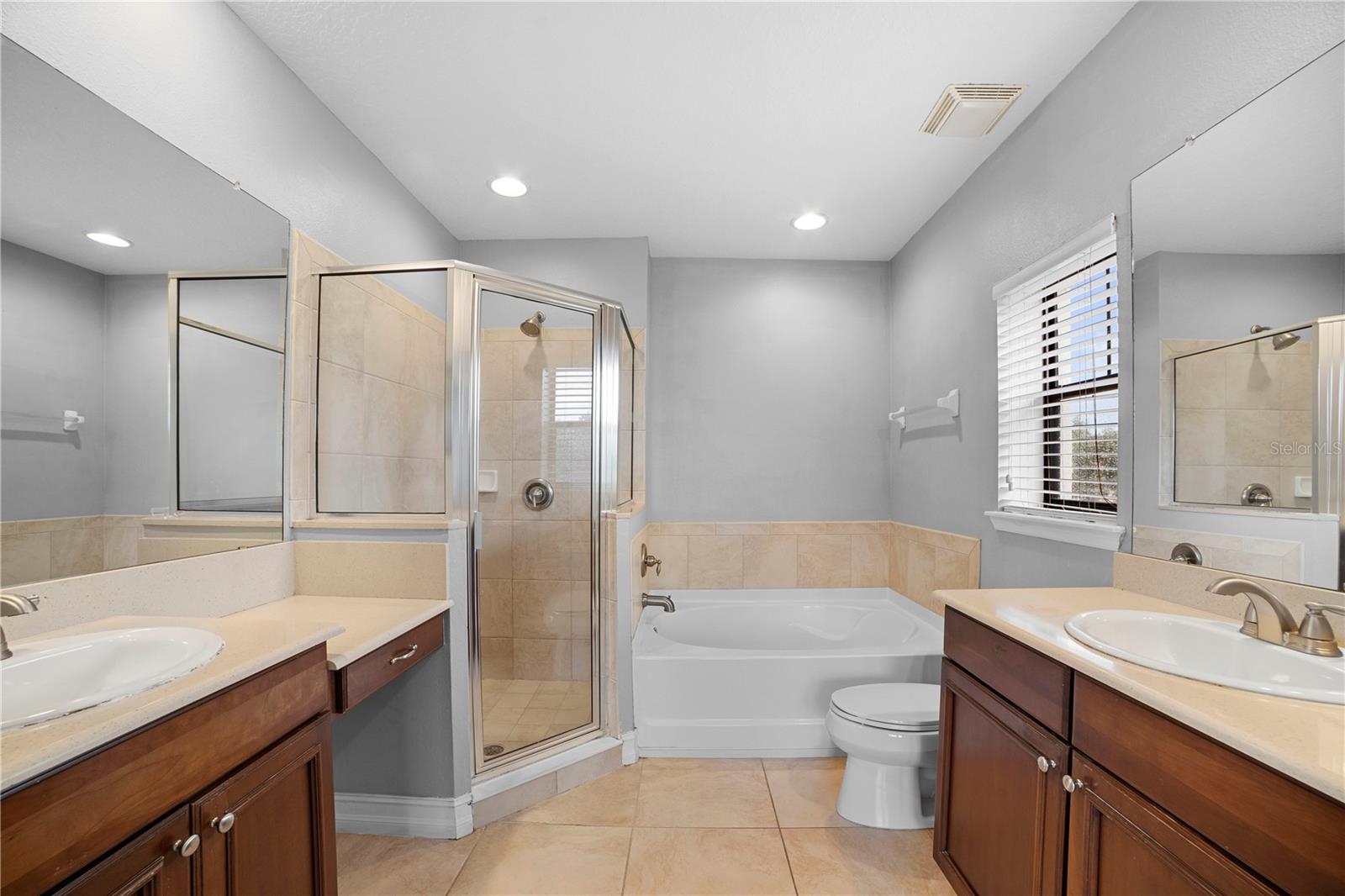 Image 25 of 46 For 4721 Messina Drive