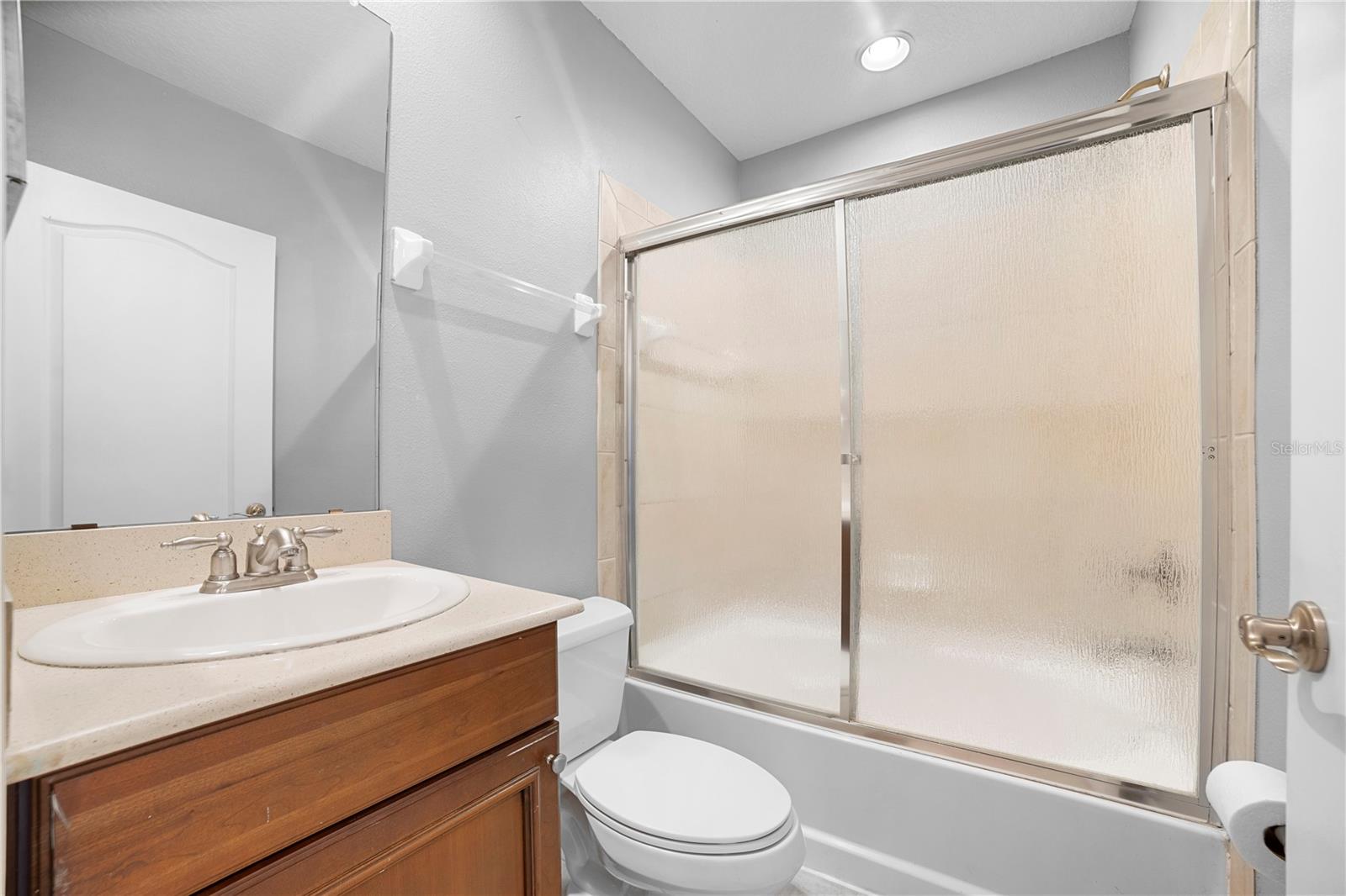 Image 34 of 46 For 4721 Messina Drive