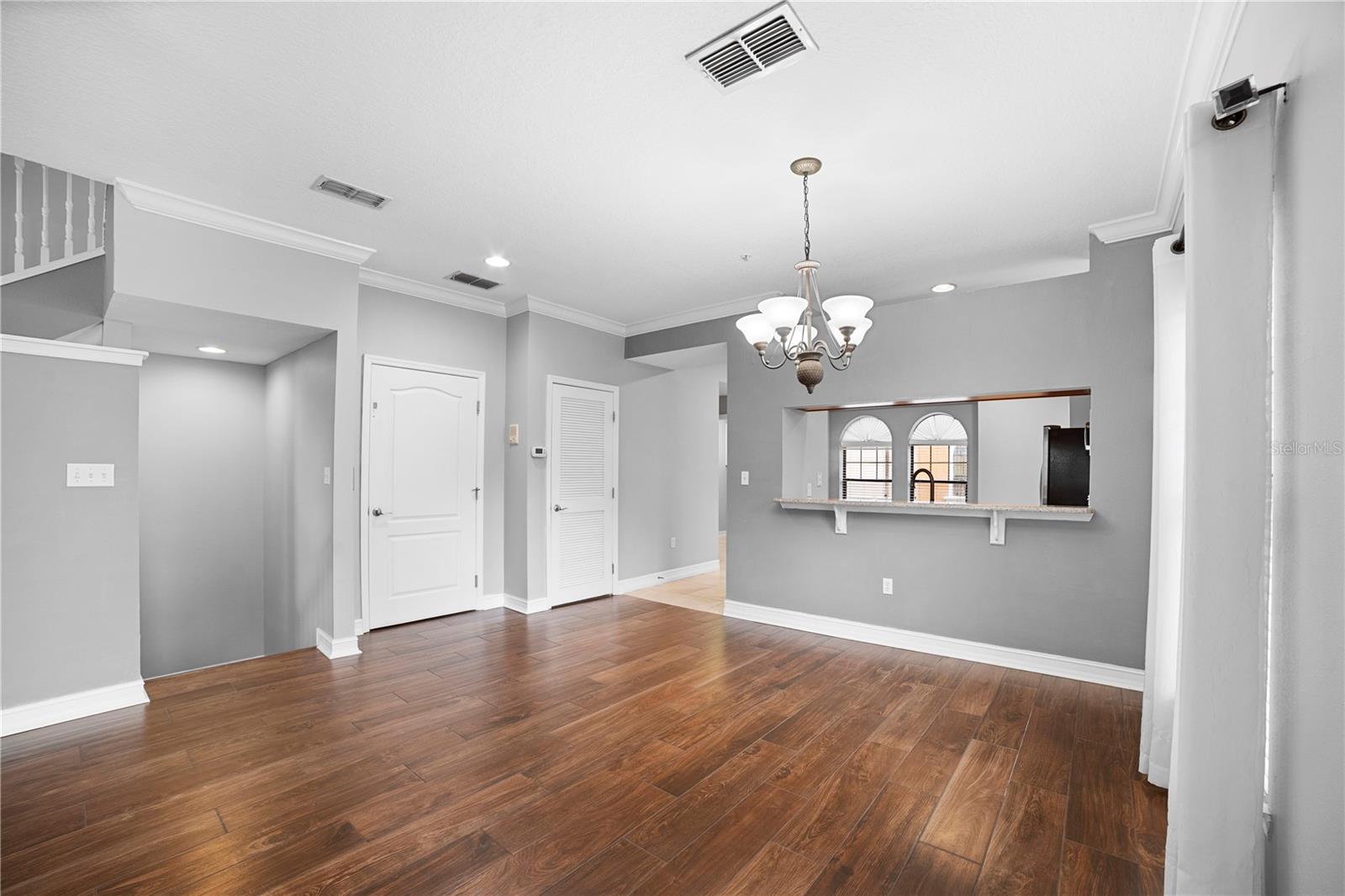 Image 8 of 46 For 4721 Messina Drive