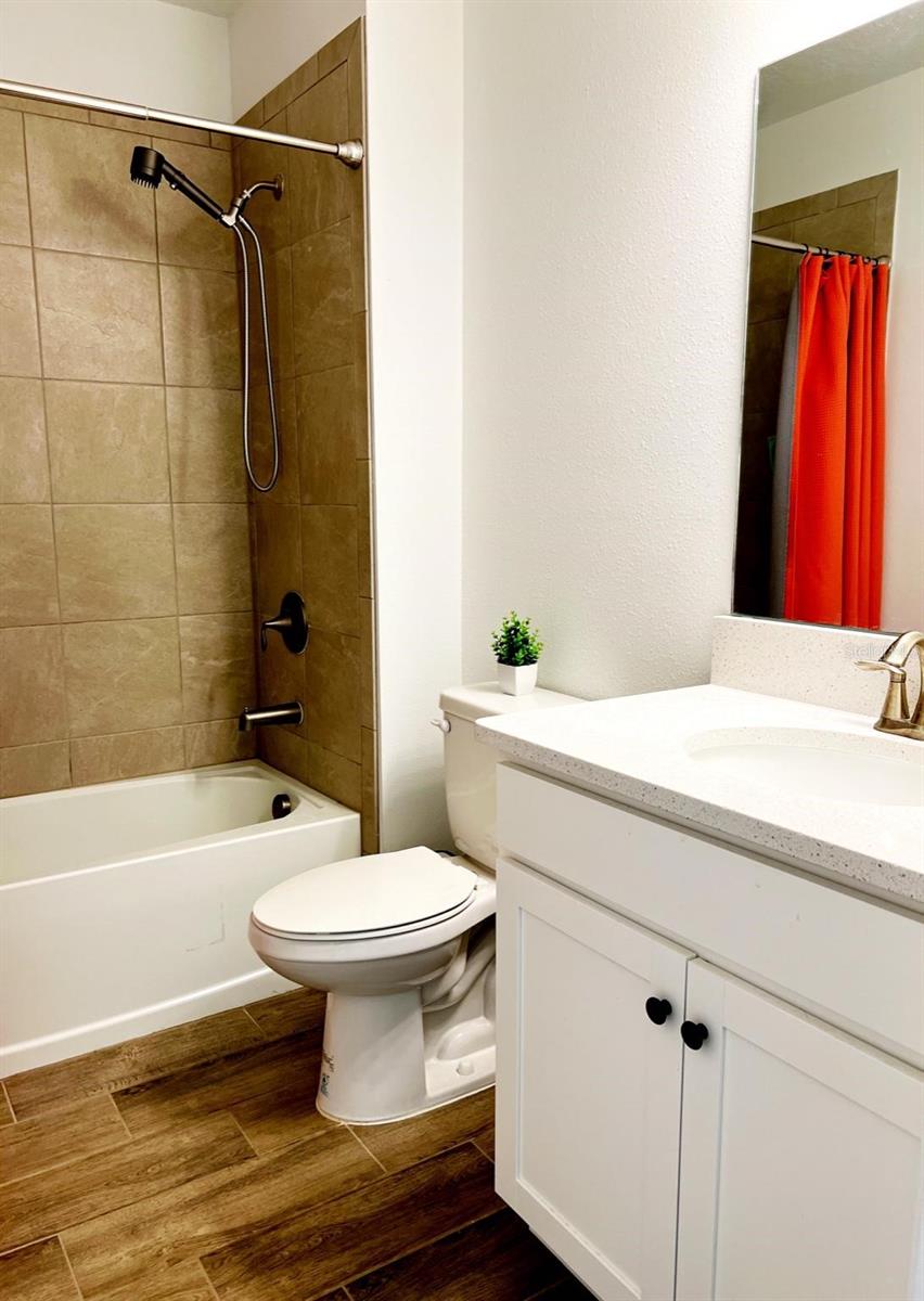 Image 11 of 13 For 5216 Senza Trail