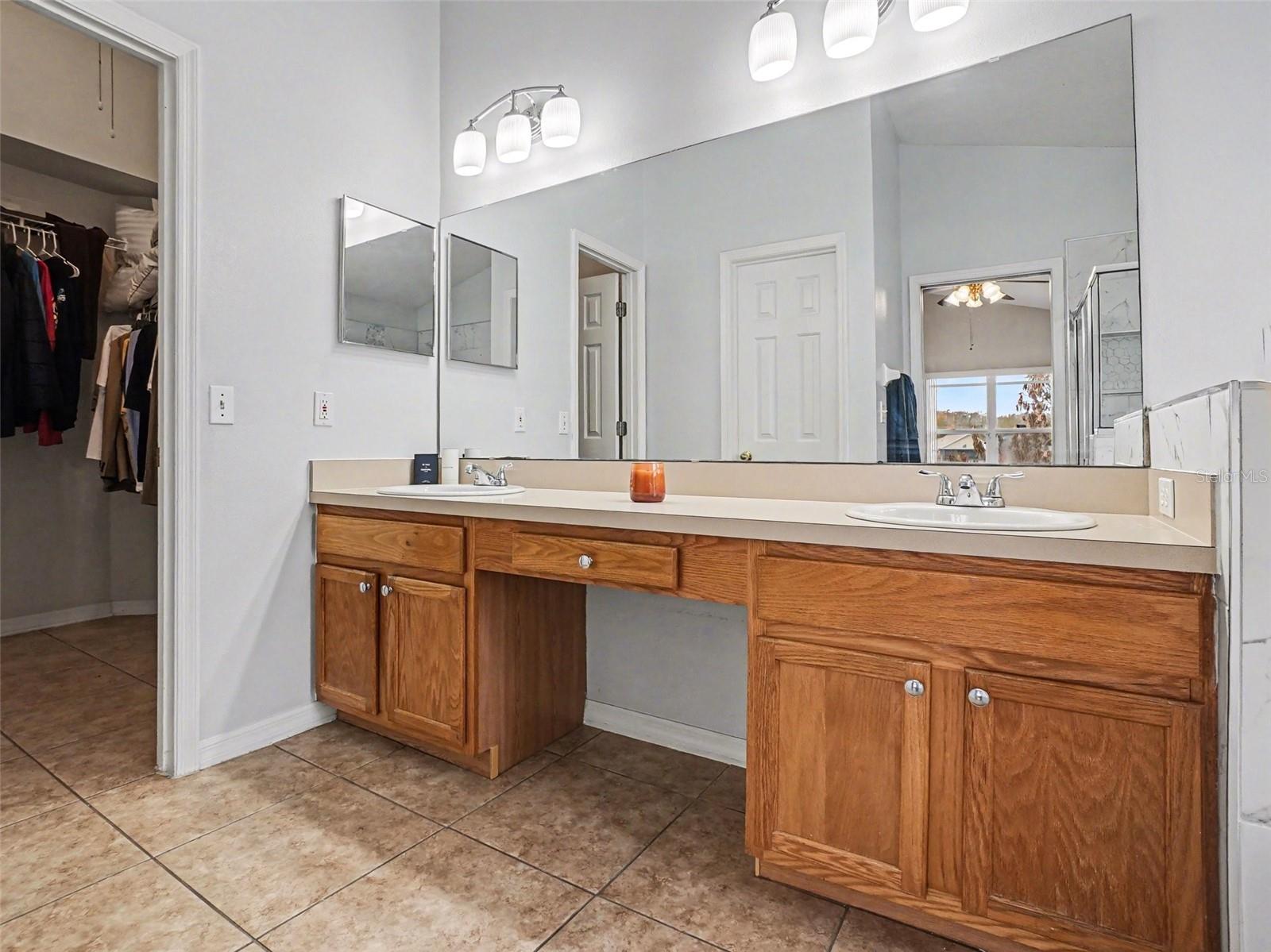 Image 18 of 31 For 2415 Black Powder Lane