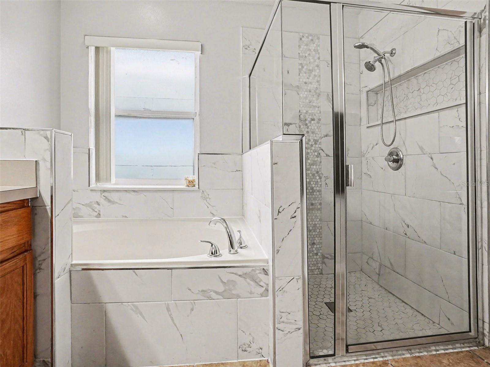 Image 19 of 31 For 2415 Black Powder Lane