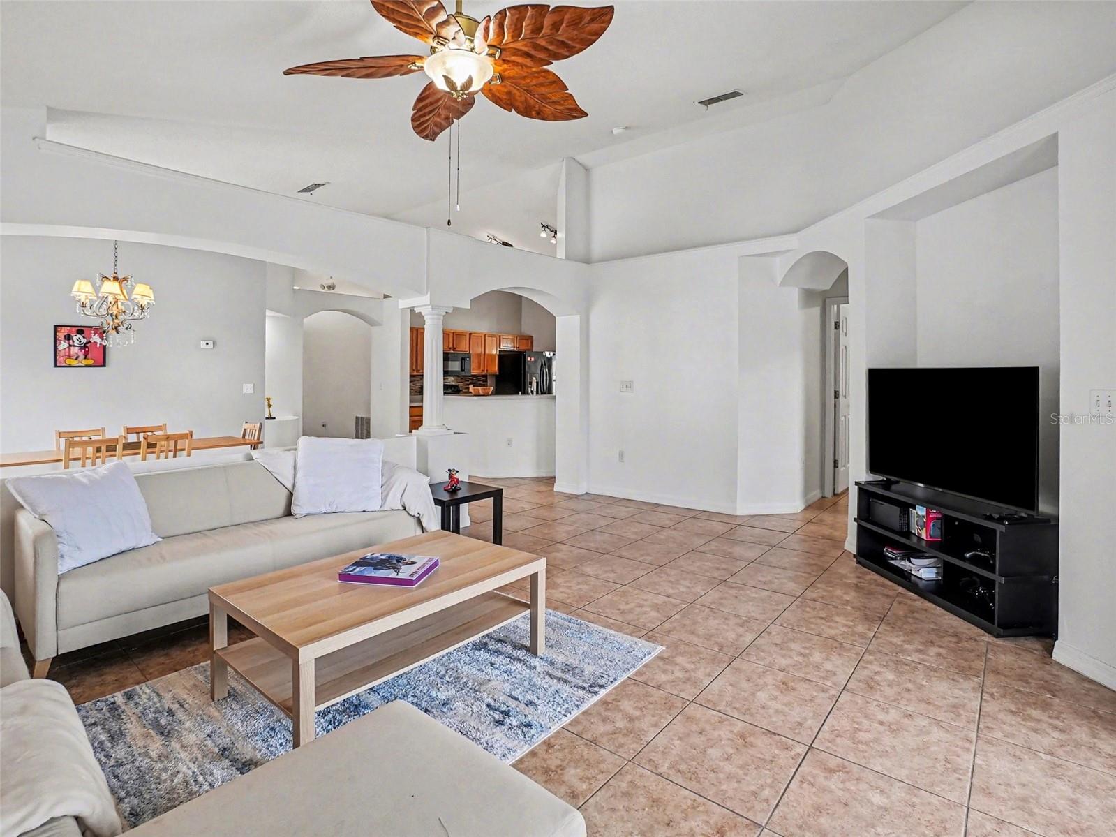 Image 4 of 31 For 2415 Black Powder Lane