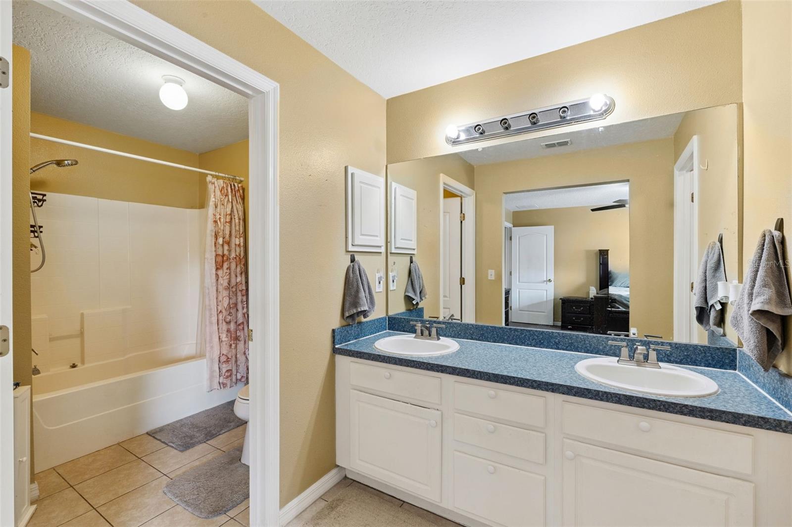 Image 17 of 29 For 414 Dove Drive