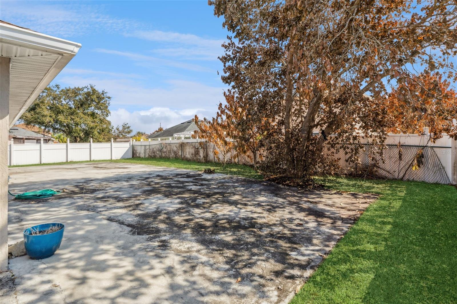 Image 29 of 29 For 414 Dove Drive