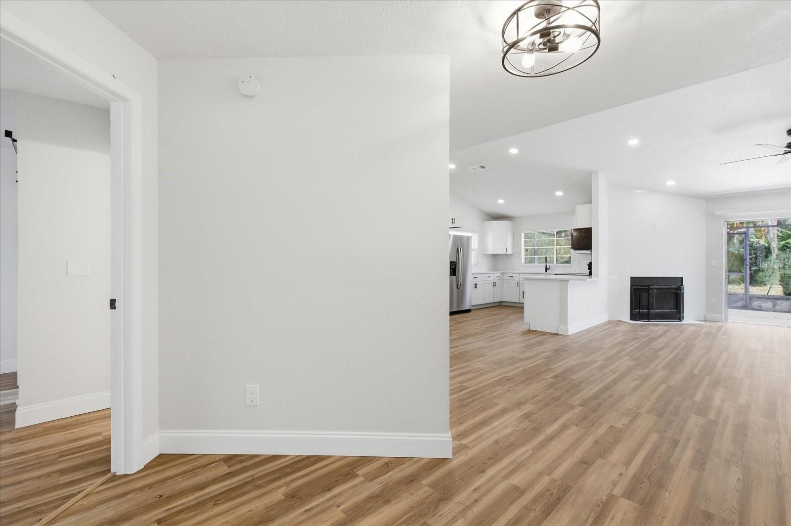 Image 10 of 23 For 498 Whittingham Place