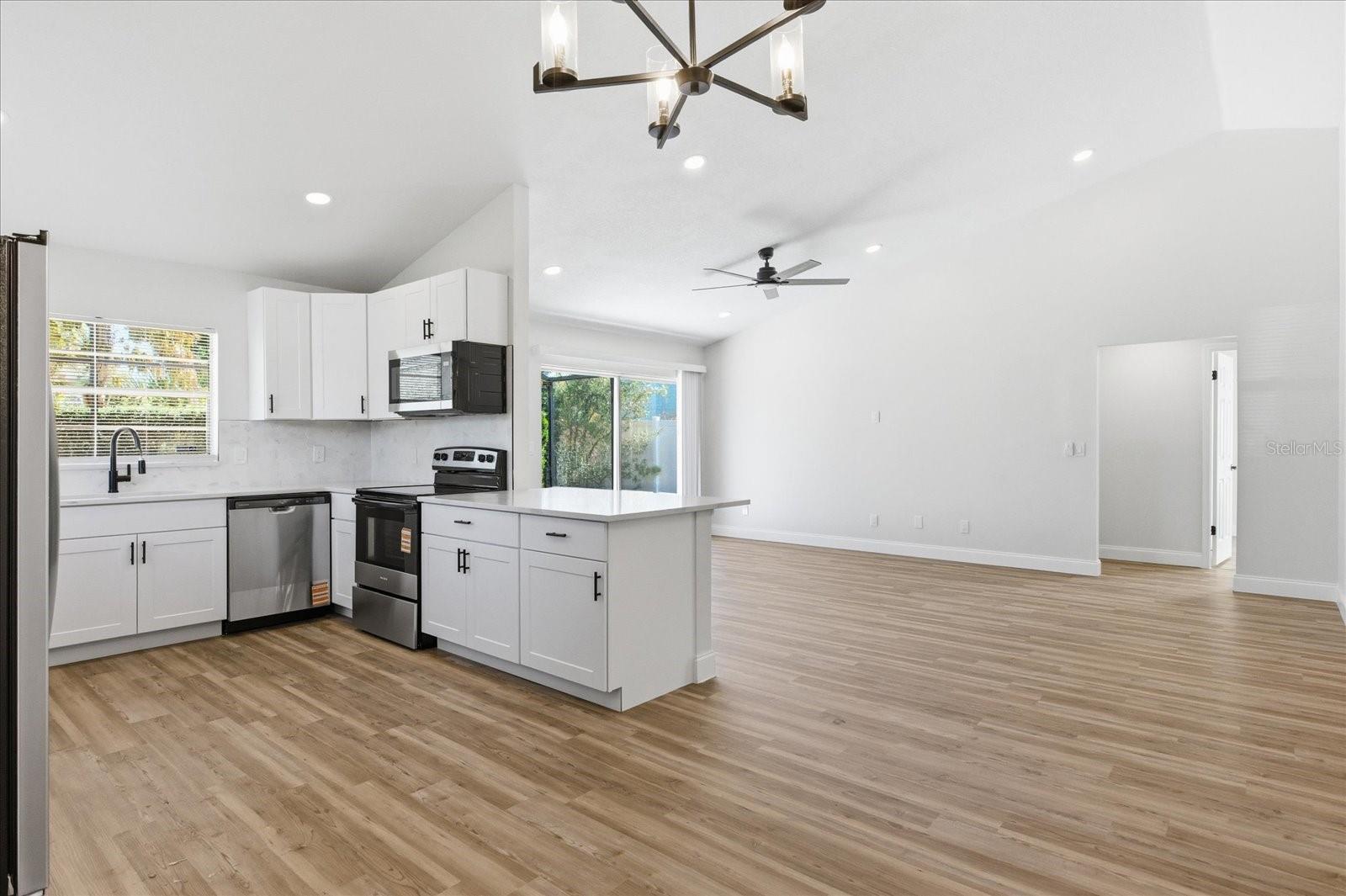 Image 7 of 23 For 498 Whittingham Place